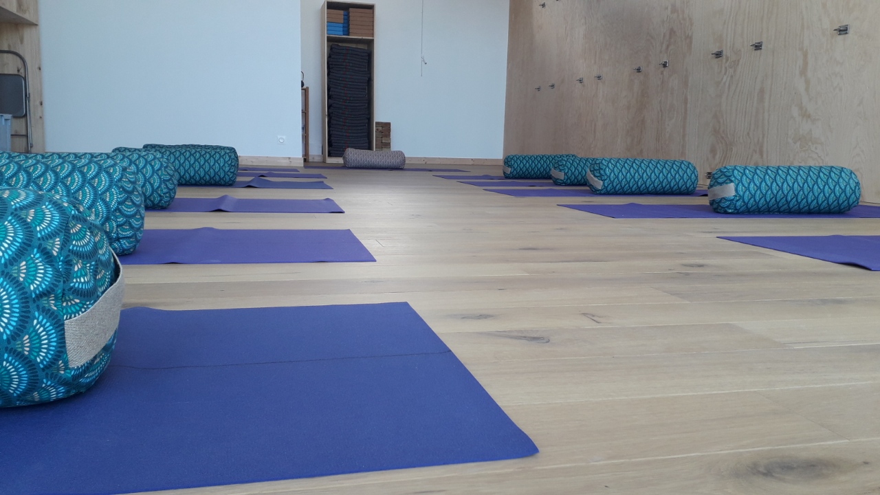 Salle de la maison de la tortue à Brest - Équipée pour le Yoga Iyengar®
